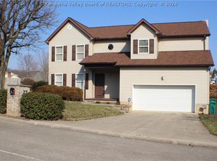 27 Christopher Dr, Hurricane, WV 25526