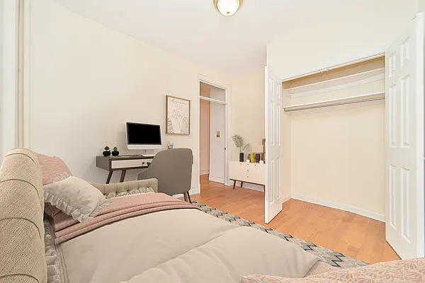 Rented by Living New York | media 8