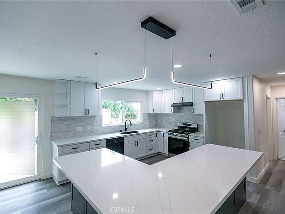 3rd image of 345 Laspino Ln