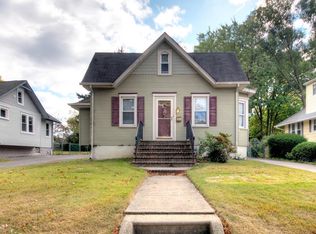 432 Oak St, Audubon, NJ 08106