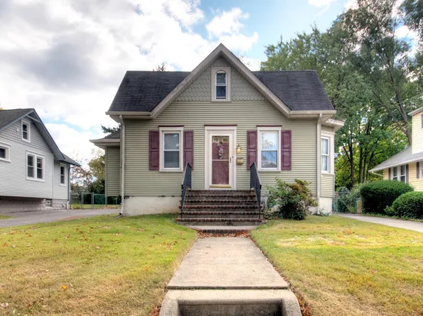 432 Oak St, Audubon, NJ 08106