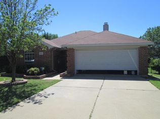 6616 Stockton Dr, Fort Worth, TX 76132