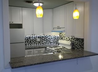 135 N 4th St #2R, Philadelphia, PA 19106