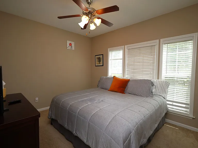 2401 Rankin Cir — Photo 10
