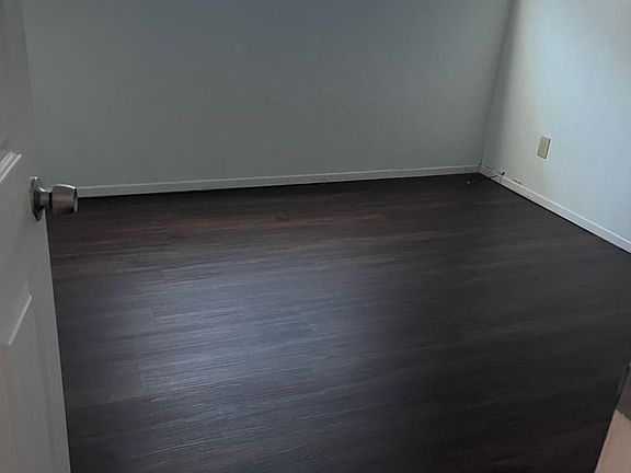 4th image of 200 N Muriel Dr