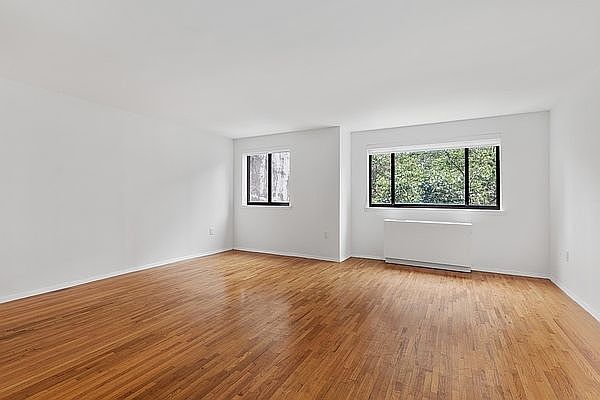 1st image of 309 W 30th St APT 3D