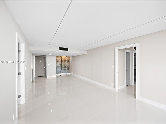 3rd image of 20379 W Country Club Dr APT 2632