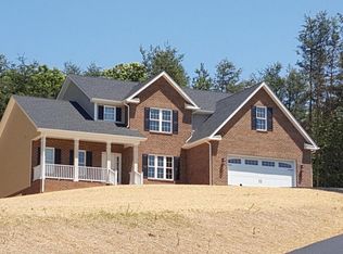 726 Thornblade Way, Blue Ridge, VA 24064