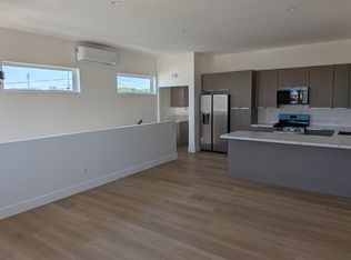 1920 Rockefeller Ln #D, Redondo Beach, CA 90278