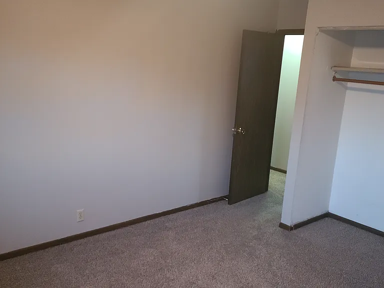 606 Hooper St #C — Photo 7
