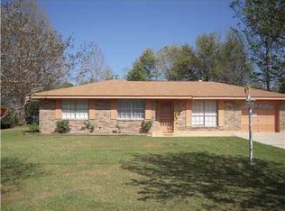 45438 Puma Dr, Hammond, LA 70401