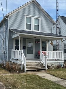 303 Indiana Ave, Lorain, OH, 44052