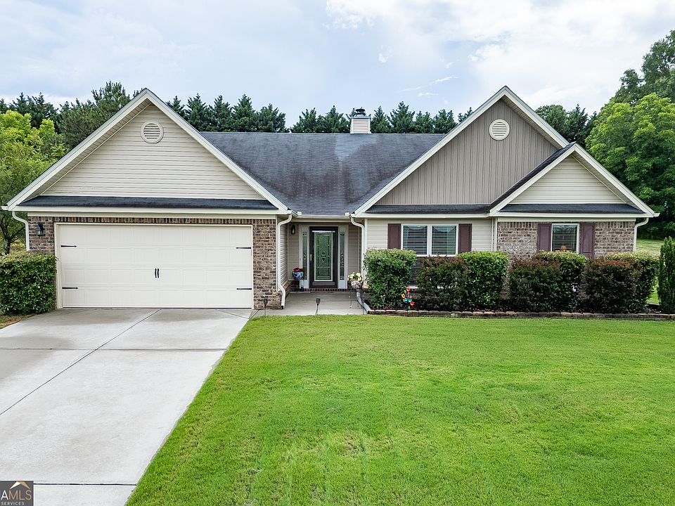 1st image of 810 Brandon Dr