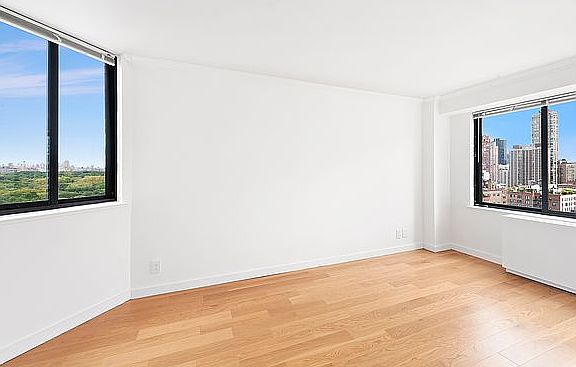 5th image of 800 5th Ave APT 21F