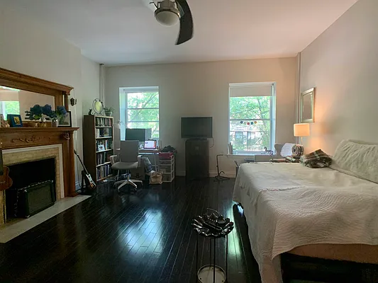 Rented by Corcoran | media 2