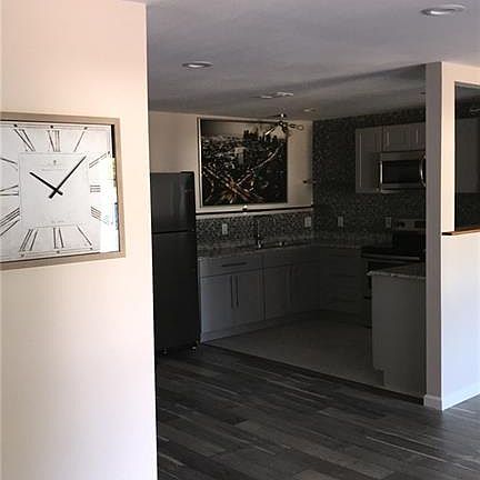 5th image of 2742 Mojave Dr