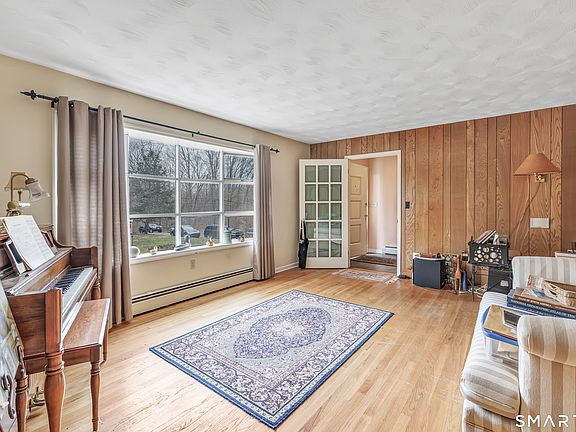 2nd image of 922 Baldwin Road
