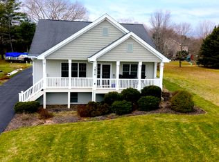 1815 Candlewick Dr SW, Poplar Grove, IL 61065