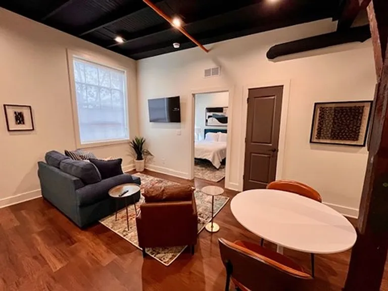 Franklin Lofts — Photo 23