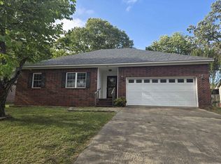 32 N Hills Dr, Greenbrier, AR 72058