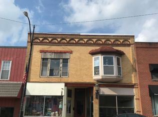 172 W Jackson St, Millersburg, OH 44654