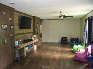 2448 Ridgecrest Dr, Stanley, NC 28164