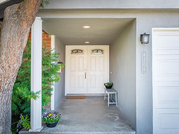 2nd image of 6206 Newcastle Ave
