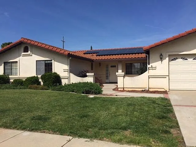 3163 Jefferson Ave photo 1