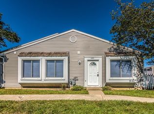 4491 Provincetown Dr, Country Club Hills, IL