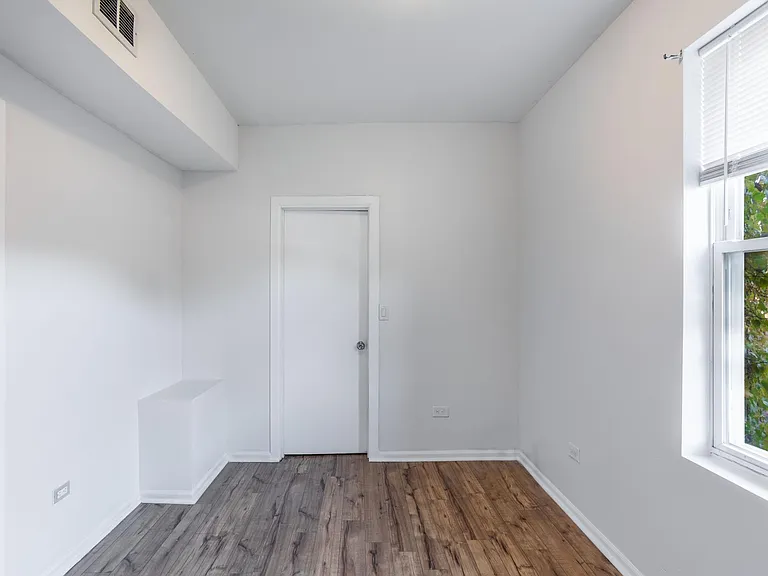 6630 S Washtenaw Ave #2 — Photo 12