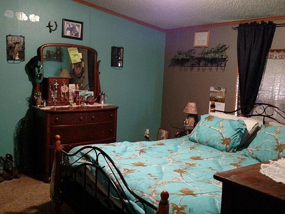 5th image of 4265 W 136th St