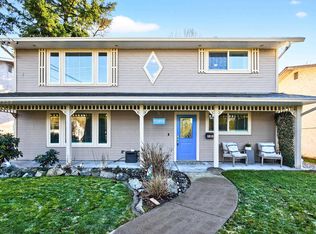 34974 Clayburn Rd, Abbotsford, BC V2S7Y9