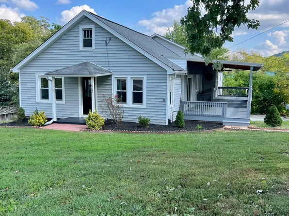 607 Ridgeview Dr, Clinton, TN 37716