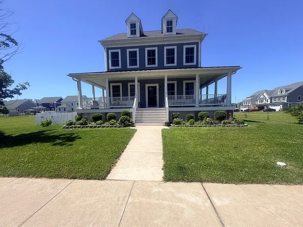 1309 Officers Row, Delaware City, DE 19706