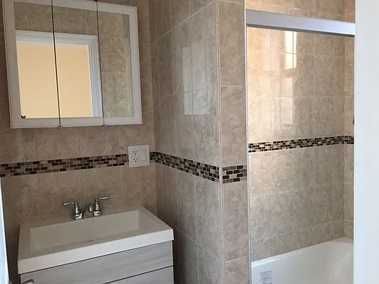 Rented by Barbara Puccia Realty LLC | media 4