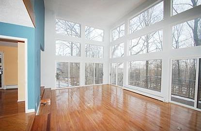 5th image of 1260 Johnston Dr