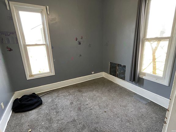 5th image of 1503 W Monroe St