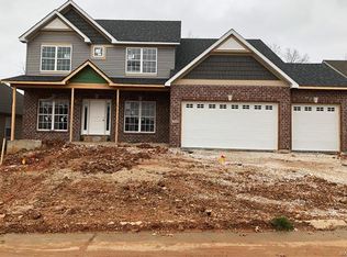 1318 Spring Lilly Dr, High Ridge, MO 63049