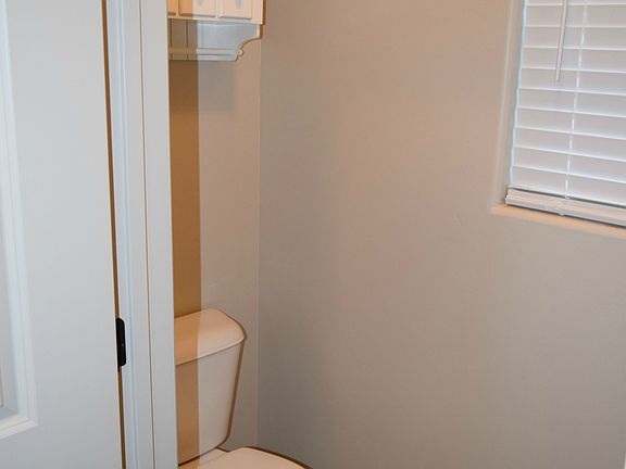 4th image of 290 W Buena Vista Blvd #22