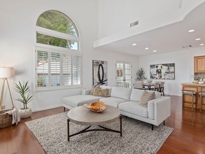 848 Calle Los Gatos, Camarillo, CA, 93010