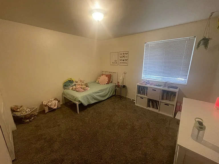 665 E Malibu Dr #1 — Photo 7