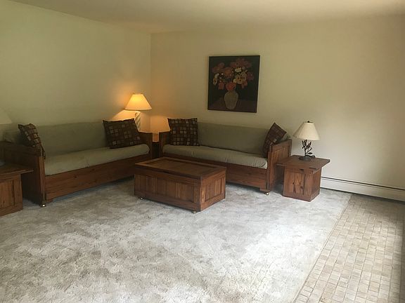 3rd image of 11633 S Highwood Dr