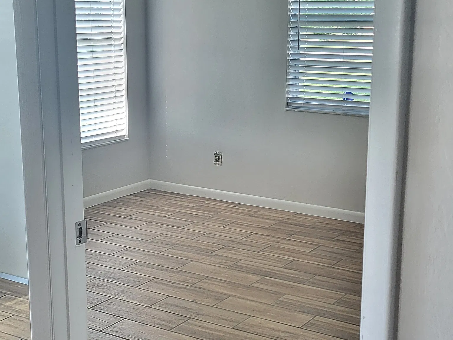 2 bed, 998 sqft, $1,400 — Photo 4