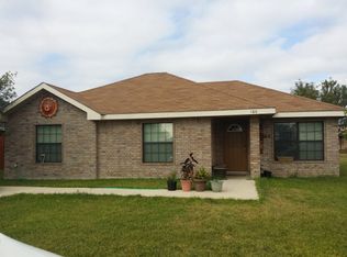 160 Vanham St, Uvalde, TX 78801