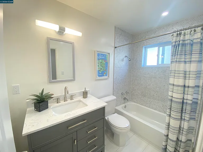1599 Hays St #104 — Photo 15