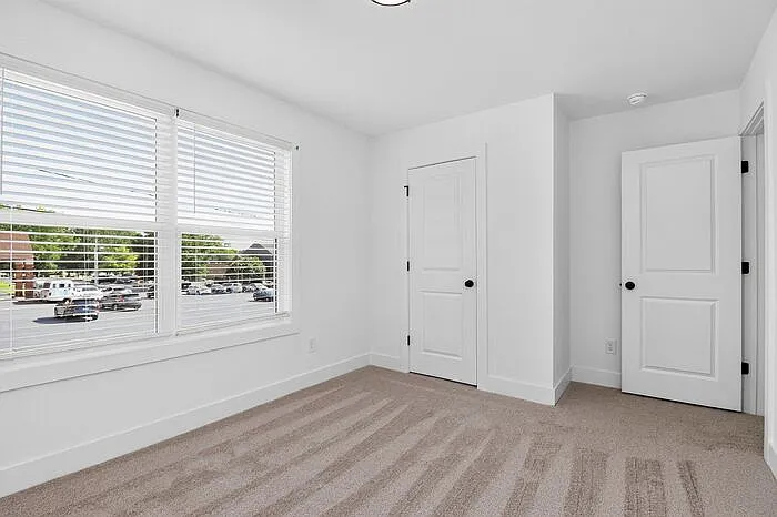 310 E Talleyrand Ave — Photo 20