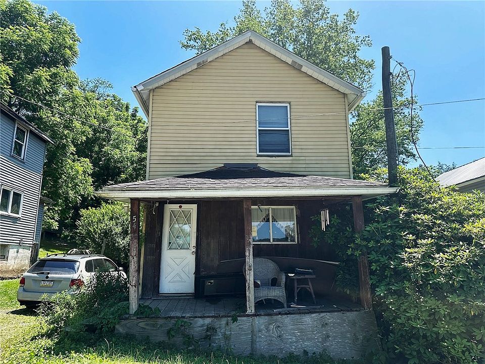 1st image of 54 Pine St