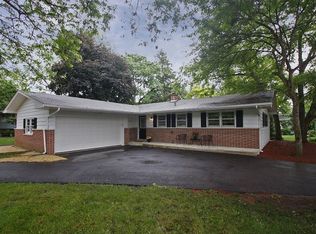 440 Aspen Ct, Naperville, IL 60540