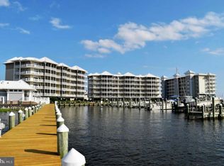 101 Williams St UNIT 203, Crisfield, MD 21817