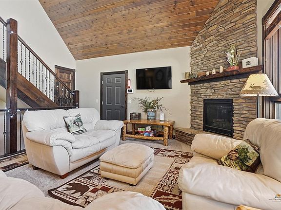 2nd image of 21244 Rubys Way